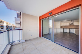 
                                                                                        Location
                                                                                         .