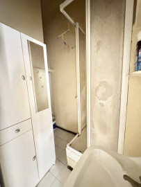 
                                                                                        Vente
                                                                                         .