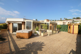 
                                                                                        Vente
                                                                                         .