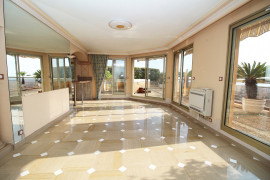 
                                                                                        Vente
                                                                                         .