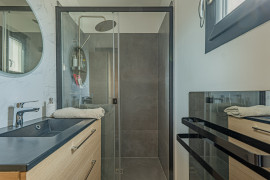 
                                                                                        Vente
                                                                                         .