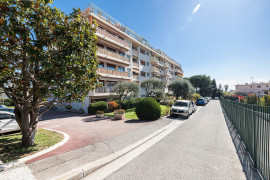 
                                                                                        Location
                                                                                         .