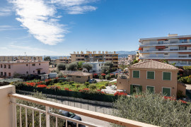 
                                                                                        Location
                                                                                         .