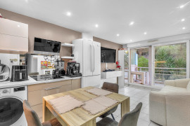 
                                                                                        Vente
                                                                                         .