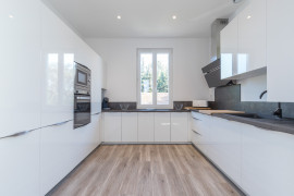 
                                                                                        Location
                                                                                         .