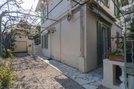 
                                                                                        Location
                                                                                         .