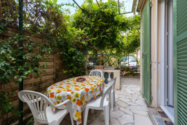 
                                                                                        Location
                                                                                         .