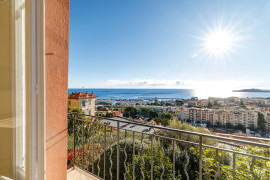 
                                                                                        Vente
                                                                                         .