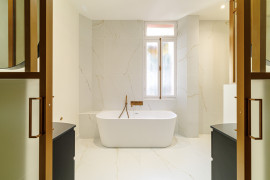 
                                                                                        Vente
                                                                                         .