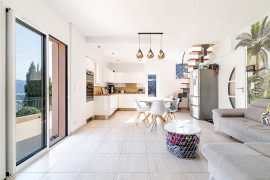 
                                                                                        Vente
                                                                                         .