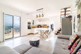 
                                                                                        Vente
                                                                                         .