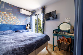 
                                                                                        Vente
                                                                                         .