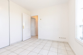 
                                                                                        Location
                                                                                         .