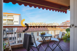 
                                                                                        Location
                                                                                         .