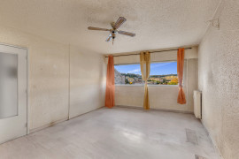 
                                                                                        Vente
                                                                                         .