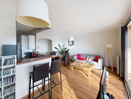 
                                                                                        Location
                                                                                         .