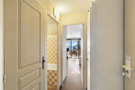 
                                                                                        Vente
                                                                                         .