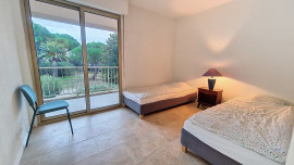 
                                                                                        Location
                                                                                         .