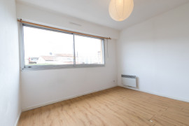 
                                                                                        Location
                                                                                         .