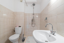 
                                                                                        Location
                                                                                         .