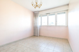 
                                                                                        Vente
                                                                                         .