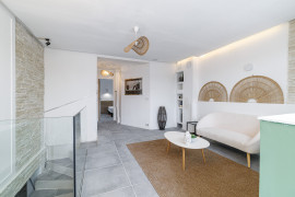 
                                                                                        Vente
                                                                                         .