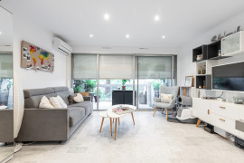 
                                                                                        Vente
                                                                                         .