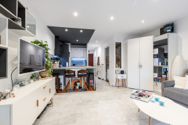 
                                                                                        Vente
                                                                                         .