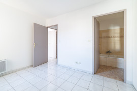 
                                                                                        Vente
                                                                                         .