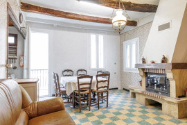 
                                                                                        Vente
                                                                                         .