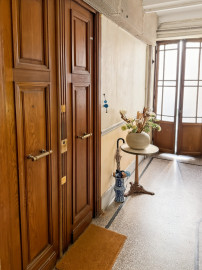 
                                                                                        Vente
                                                                                         .