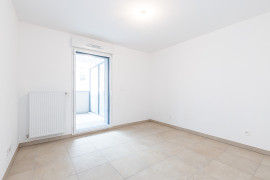 
                                                                                        Location
                                                                                         .