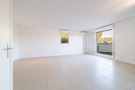 
                                                                                        Location
                                                                                         .