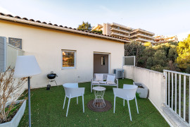 
                                                                                        Location
                                                                                         .