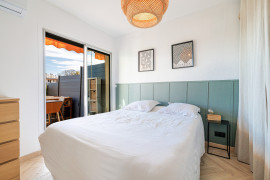 
                                                                                        Vente
                                                                                         .