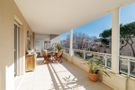 
                                                                                        Location
                                                                                         .