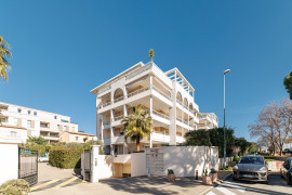 
                                                                                        Location
                                                                                         .