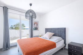 
                                                                                        Vente
                                                                                         .