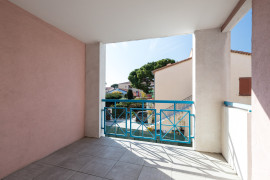 
                                                                                        Vente
                                                                                         .