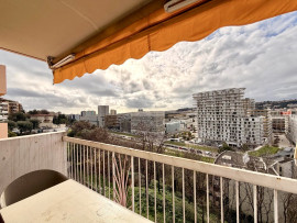 
                                                                                        Vente
                                                                                         .