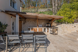 
                                                                                        Vente
                                                                                         .