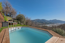 
                                                                                        Vente
                                                                                         .