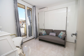 
                                                                                        Vente
                                                                                         .