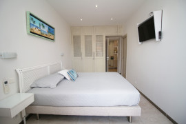 
                                                                                        Vente
                                                                                         .