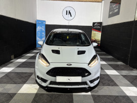 
                                                                                        Voiture
                                                                                         1.6T EcoBoost ST-200 Hatchback 3dr Petrol Manual Euro 6 (200 ps)