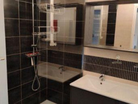 
                                                                                        Colocation
                                                                                         1 belle chambre dispo 15m² dans coloc 85m²