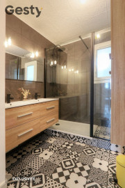 
                                                                                        Colocation
                                                                                         1 chambre colocation Rennes Brequigny