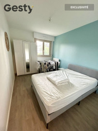 
                                                                                        Colocation
                                                                                         1 chambre dans coloc Rennes Beaulieu Rennes 1