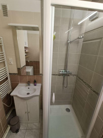 
                                                                                        Colocation
                                                                                         1 chambre dans colocation. St Pavin, Université