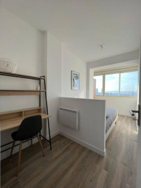 
                                                                                        Colocation
                                                                                         1 CHAMBRE DISPONIBLE dans coloc 60m²